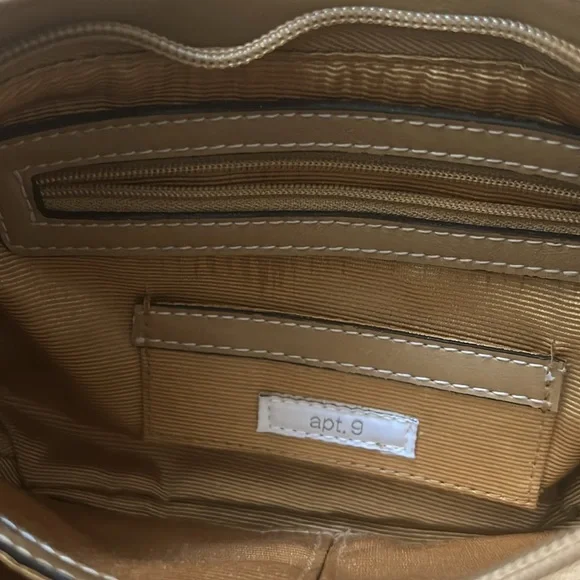 Apt.9 Faux Leather Tan Small Shoulder Bag - Picture 4 of 8